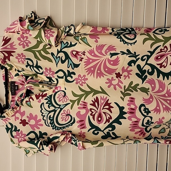 1. State Floral Flutter Sleeve Tie Neck Blouse sz Large - Picture 1 of 7